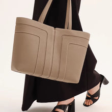 Load image into Gallery viewer, Yume - Tote